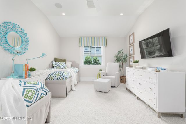 365 8TH Street, Atlantic Beach, FL 32233