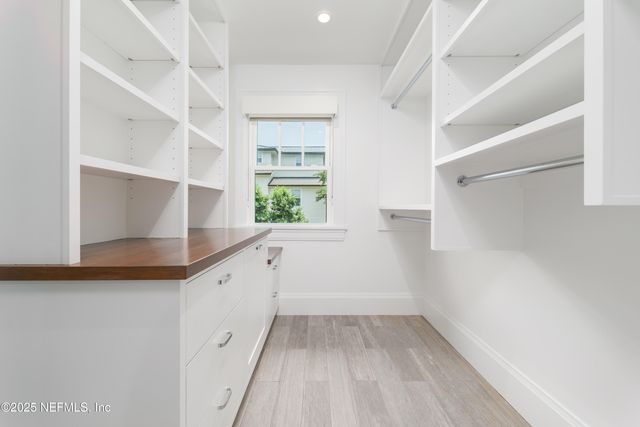 365 8TH Street, Atlantic Beach, FL 32233