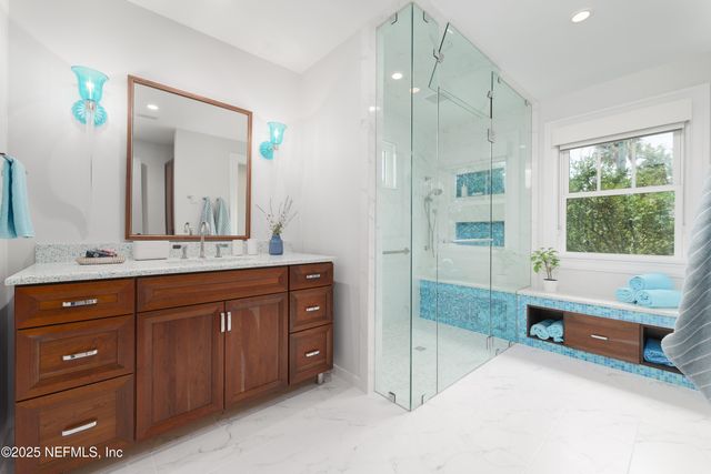 365 8TH Street, Atlantic Beach, FL 32233