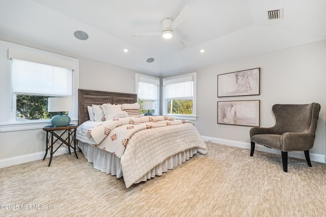 365 8TH Street, Atlantic Beach, FL 32233