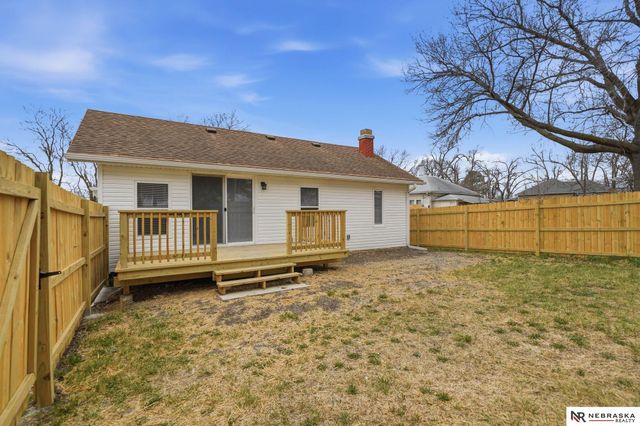 3301 N 14th Street, Lincoln, NE 68521