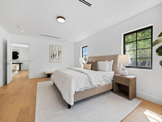 39 Palermo Ave, Coral Gables, FL 33134