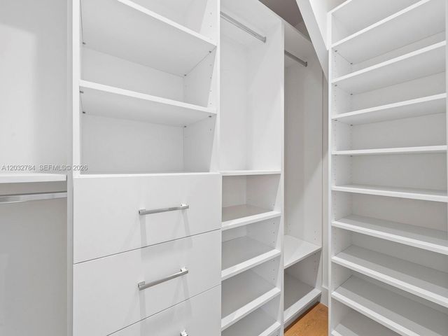 39 Palermo Ave, Coral Gables, FL 33134