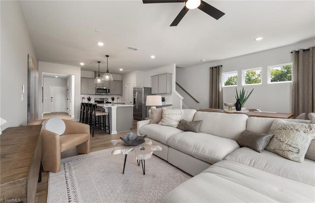 509 Prosecco Drive, Thomasville, NC 27360