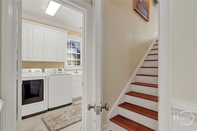68 Crestwood Drive, Savannah, GA 31405