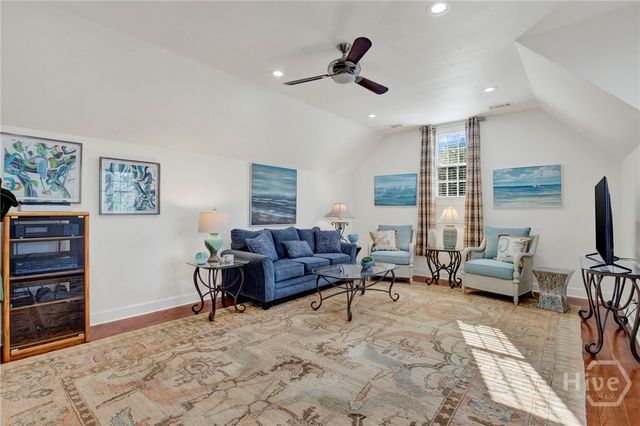 68 Crestwood Drive, Savannah, GA 31405
