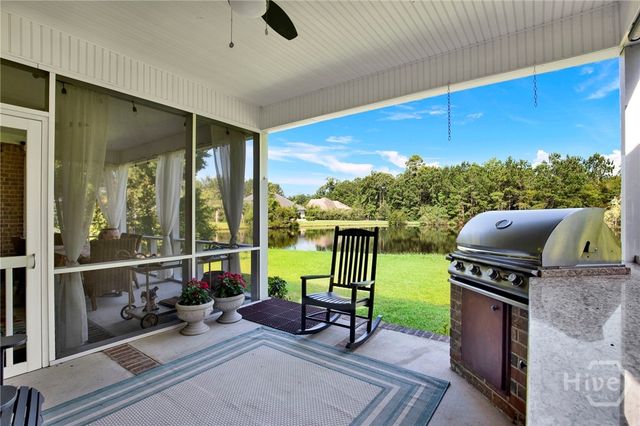 68 Crestwood Drive, Savannah, GA 31405