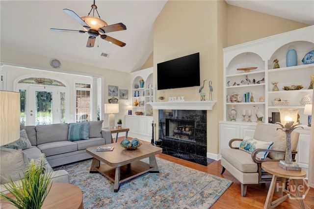 68 Crestwood Drive, Savannah, GA 31405