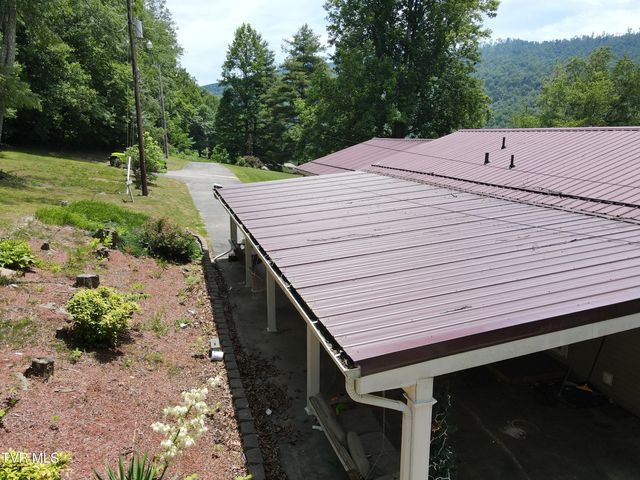 213 Yose Drive, Duffield, VA 24244