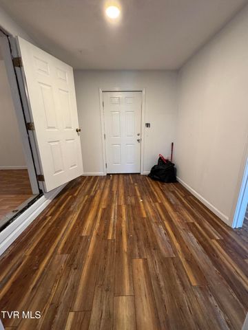 213 Yose Drive, Duffield, VA 24244