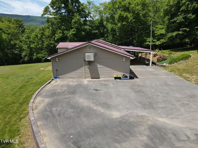 213 Yose Drive, Duffield, VA 24244