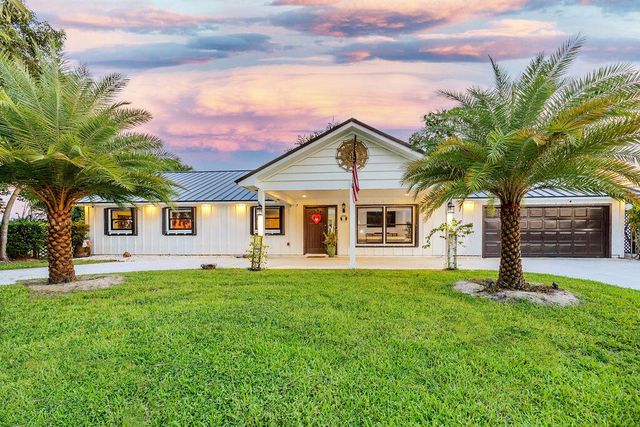 2024 PALMETTO Road, West Palm Beach, FL 33406