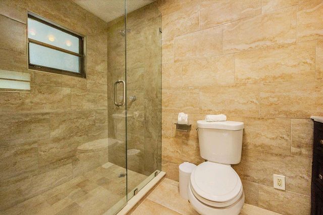 2024 PALMETTO Road, West Palm Beach, FL 33406