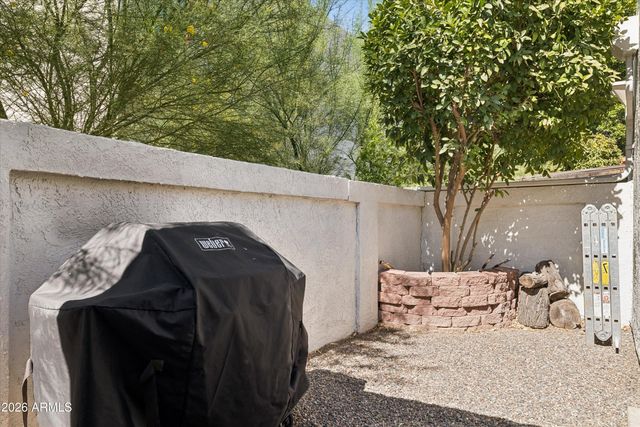 5127 E WINDSOR Avenue, Phoenix, AZ 85008