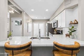 5127 E WINDSOR Avenue, Phoenix, AZ 85008