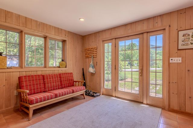 157 Old Sawmill Road, Londonderry, VT 05148