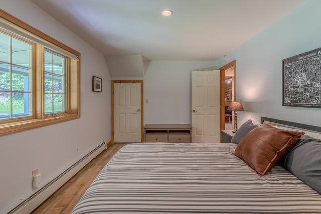 157 Old Sawmill Road, Londonderry, VT 05148