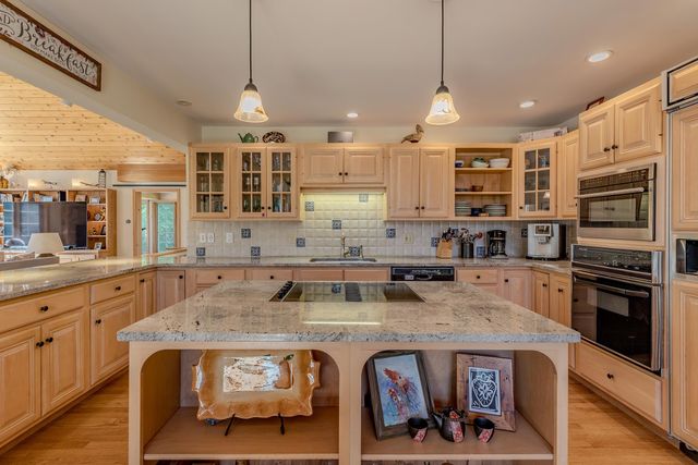157 Old Sawmill Road, Londonderry, VT 05148