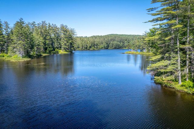 157 Old Sawmill Road, Londonderry, VT 05148