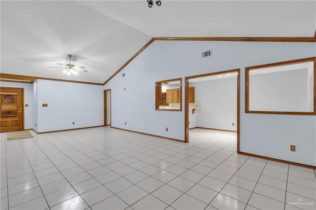 7504 N 21st Street, Mcallen, TX 78504