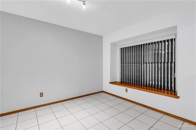 7504 N 21st Street, Mcallen, TX 78504