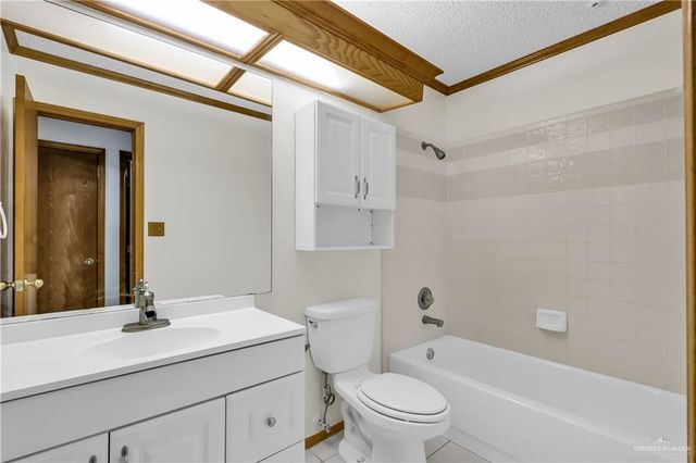 7504 N 21st Street, Mcallen, TX 78504