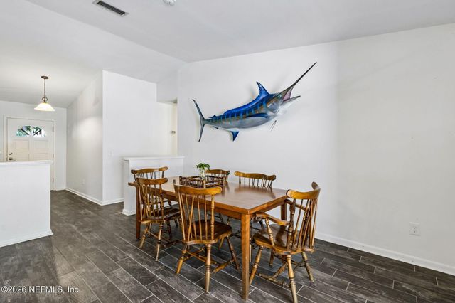 1207 14TH Street N, Jacksonville Beach, FL 32250