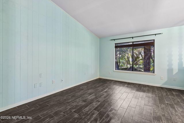 1207 14TH Street N, Jacksonville Beach, FL 32250
