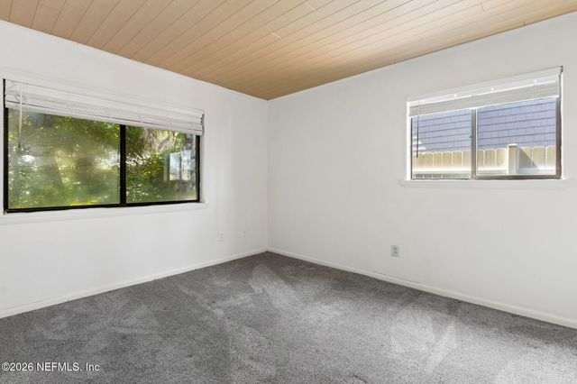 1207 14TH Street N, Jacksonville Beach, FL 32250