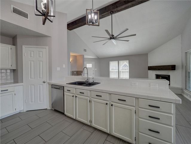 15021 TESORO Dr, Corpus Christi, TX 78418