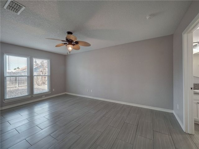 15021 TESORO Dr, Corpus Christi, TX 78418