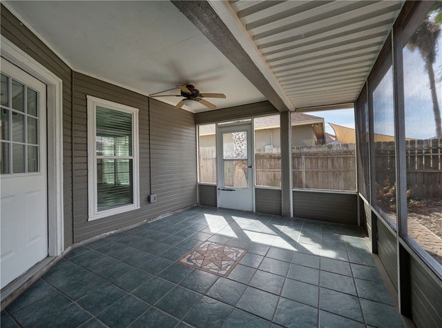 15021 TESORO Dr, Corpus Christi, TX 78418