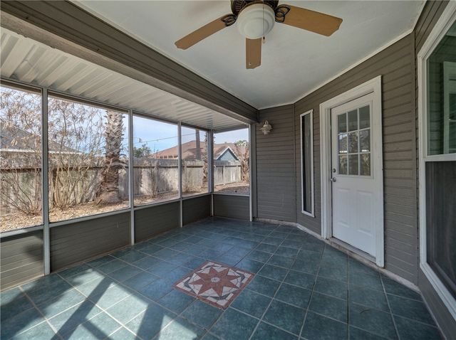 15021 TESORO Dr, Corpus Christi, TX 78418