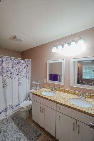 451 James Whitefield Rd, Bethpage, TN 37022