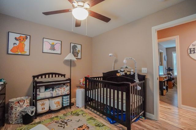 451 James Whitefield Rd, Bethpage, TN 37022