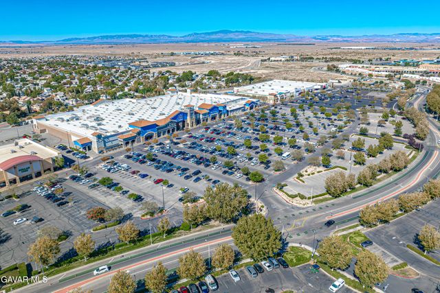 44515 Tarragon Drive, Lancaster, CA 93536