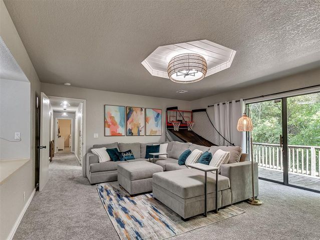 711 Sunny Brook Drive, Edmond, OK 73034