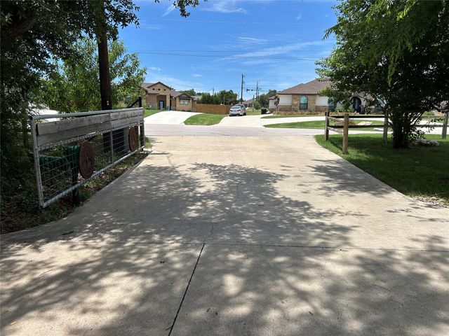 304 Bluestem CV, Georgetown, TX 78633