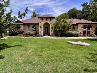 304 Bluestem CV, Georgetown, TX 78633