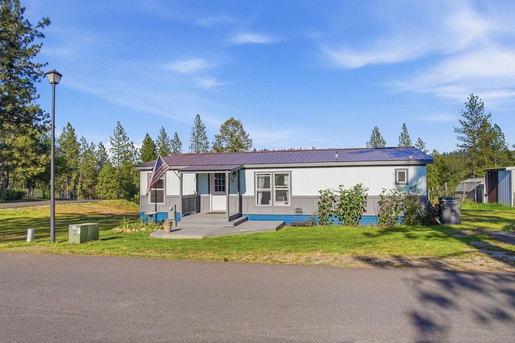 35312 N Newport Hwy, Chattaroy, WA 99003