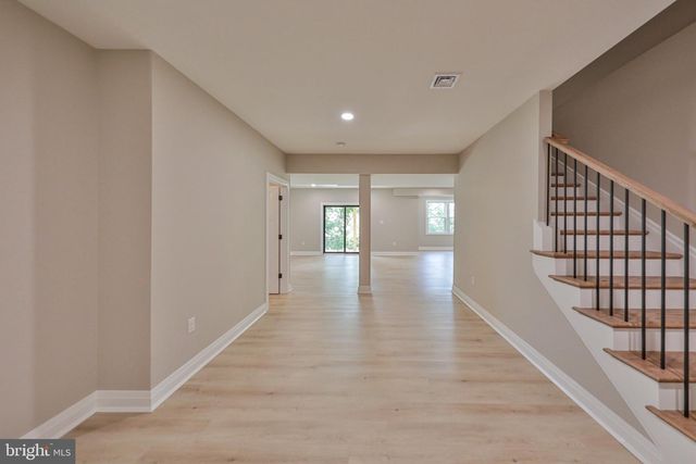 4740 HILLCREST LN, Whitehall, PA 18052