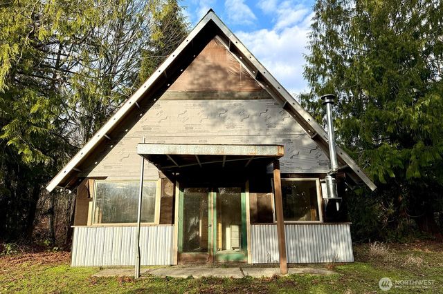 12280 Center Road, Quilcene, WA 98376