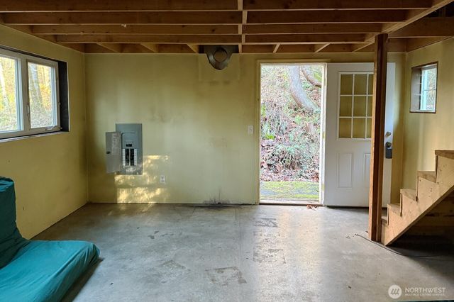 12280 Center Road, Quilcene, WA 98376