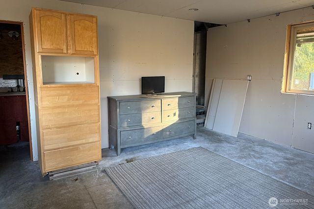 12280 Center Road, Quilcene, WA 98376