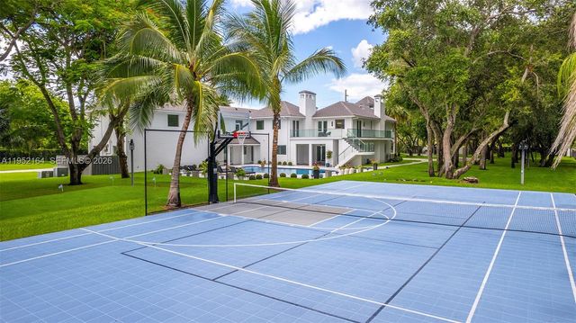 13600 SW 67th Ave, Palmetto Bay, FL 33158