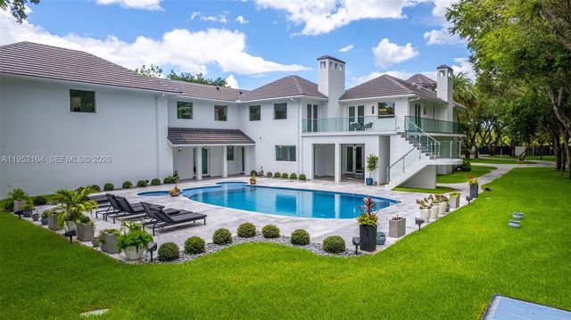 13600 SW 67th Ave, Palmetto Bay, FL 33158