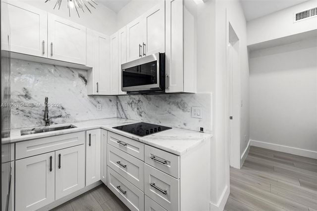 13600 SW 67th Ave, Palmetto Bay, FL 33158