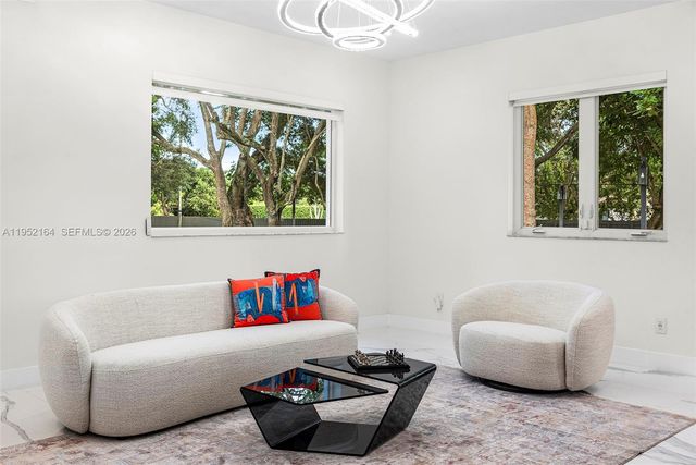 13600 SW 67th Ave, Palmetto Bay, FL 33158