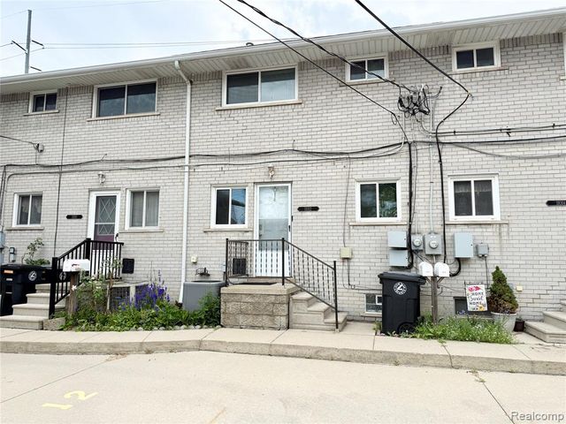 11012 Middlebelt Road, Livonia, MI 48150