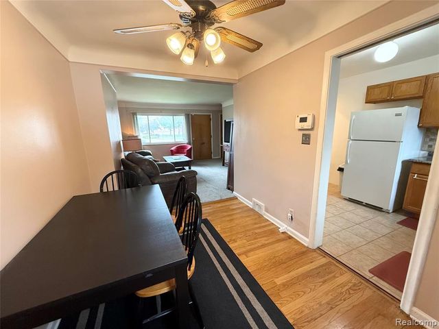 11012 Middlebelt Road, Livonia, MI 48150